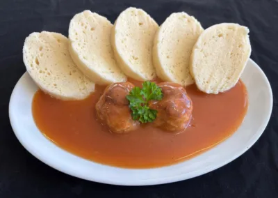 rajská s knedlíkem